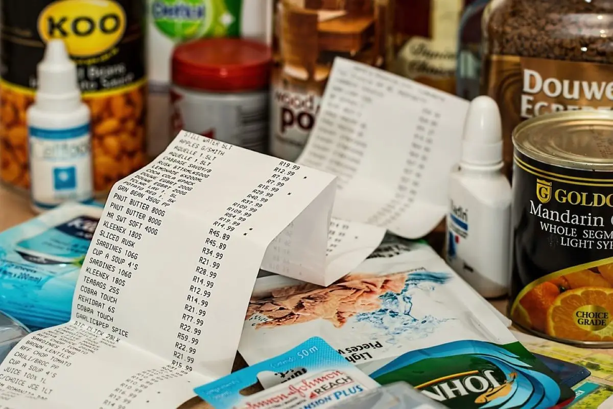 “Ψήνεται” το Food Pass – Το σχέδιο της κυβέρνησης για επιδότηση τροφίμων σε νοικοκυριά