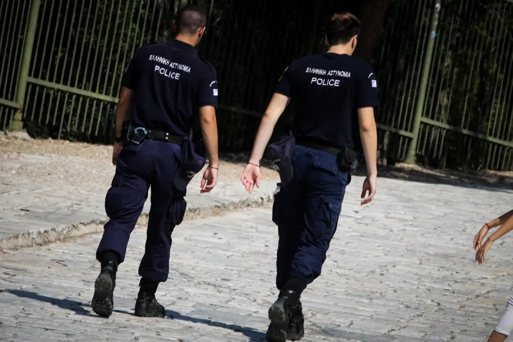 Με 1.400 αστυνομικούς ενισχύονται οι υπηρεσίες της Αττικής – Τι ανακοίνωσε ο Μιχάλης Χρυσοχοΐδης