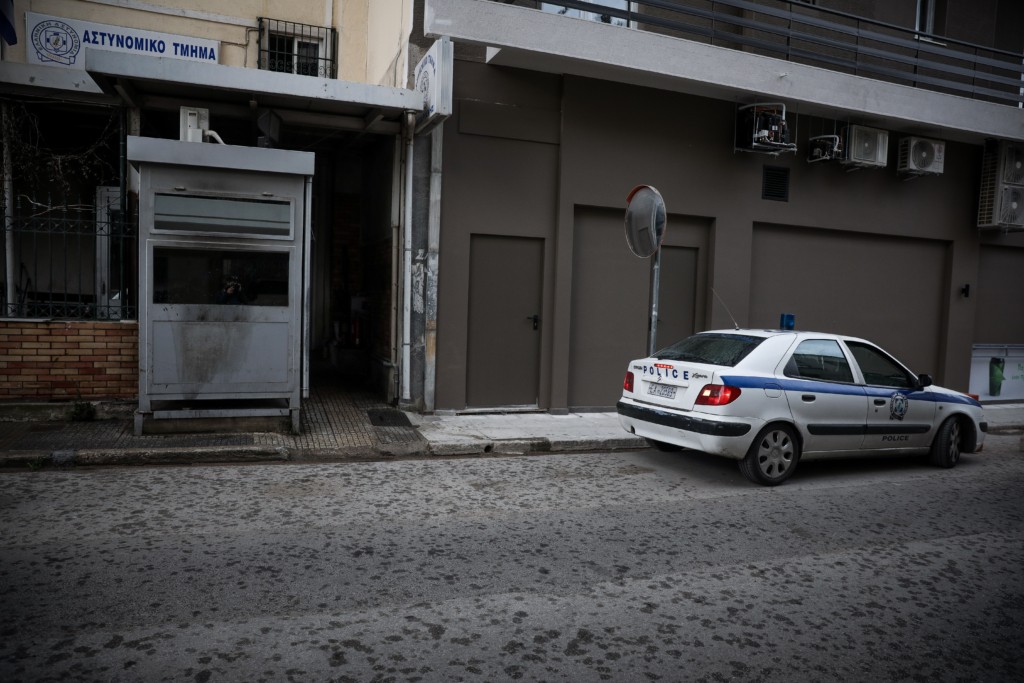Νέα τραγωδία στο Ηράκλειο – Βρέθηκε νεκρή στα κρατητήρια του Αστυνομικού Μεγάρου