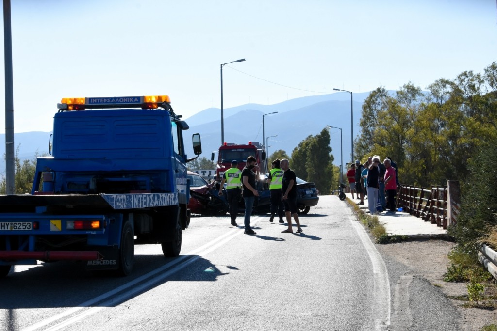 Τραγικό δυστύχημα στη Φθιώτιδα – 38χρονος που γύριζε στο σπίτι του έπεσε από γέφυρα και σκοτώθηκε (pics)