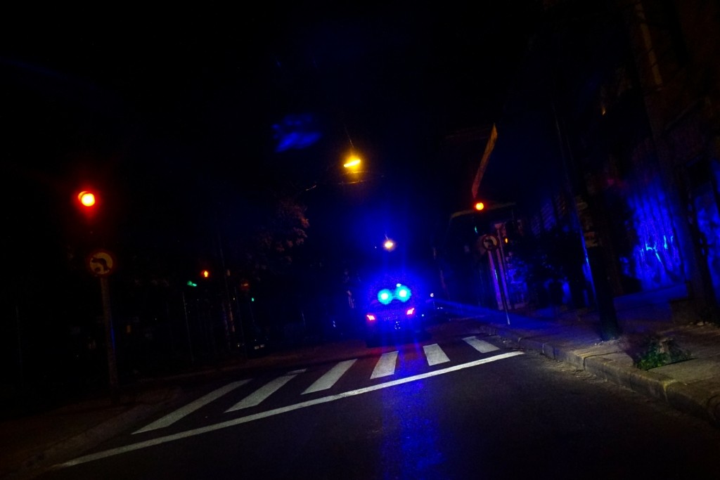 Συναγερμός στον Σταθμό Λαρίσης – Βγήκε στο μπαλκόνι και απειλούσε να αυτοκτονήσει