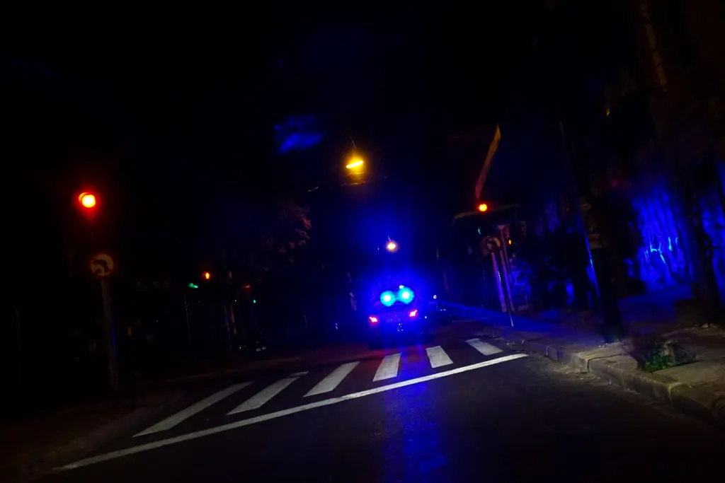 Συναγερμός στον Σταθμό Λαρίσης – Βγήκε στο μπαλκόνι και απειλούσε να αυτοκτονήσει