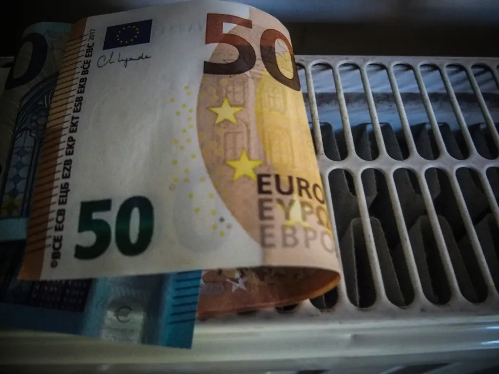 Πάνω από 900.000 αιτήσεις για το επίδομα θέρμανσης – Πότε πληρώνεται η πρώτη δόση