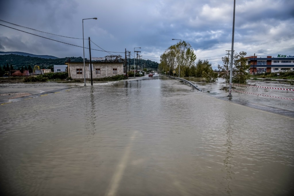 Έκτακτο δελτίο επιδείνωσης του καιρού – Καταιγίδες με ισχυρούς κεραυνούς και χαλάζι