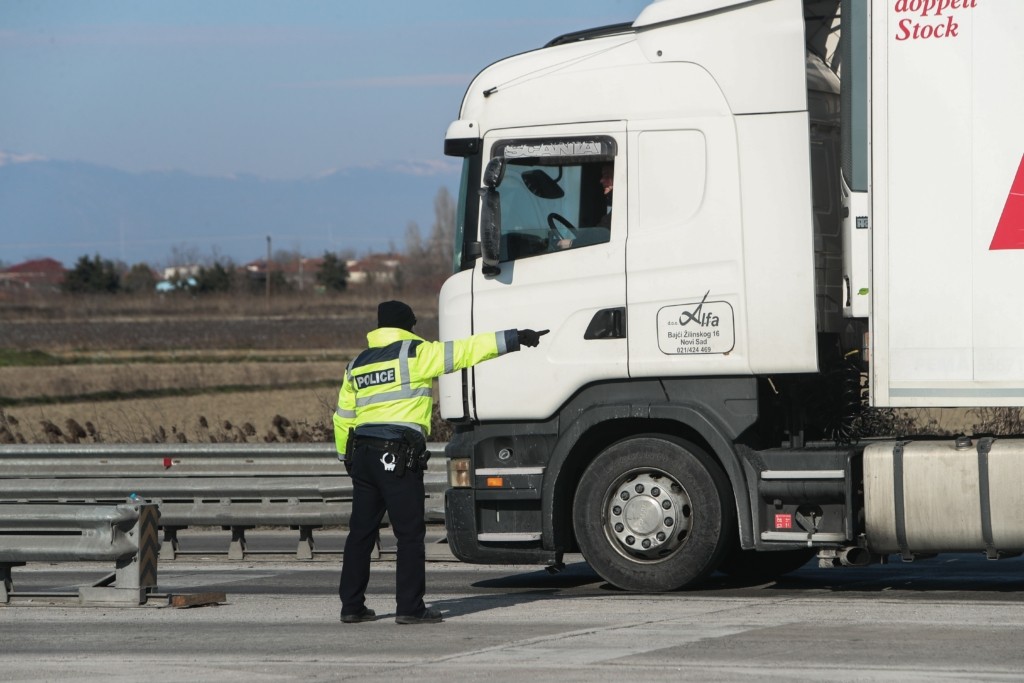 Ταλαιπωρία για τους εκδρομείς που επιστρέφουν στη Θεσσαλονίκη – Στα διόδια Μαλγάρων τα μεγάλα προβλήματα
