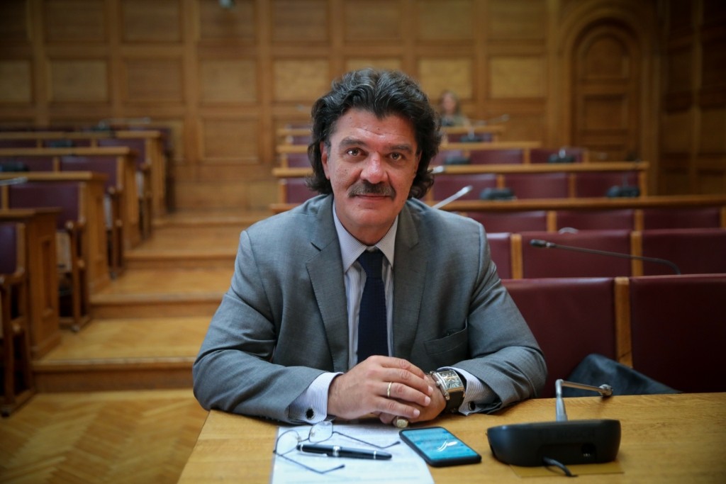 Το παρασκήνιο της “εκπαραθύρωσης” του Ανδρέα Πάτση από τη ΝΔ – Αποκαλύφθηκε και σύμβαση με το νοσοκομείο Γρεβενών