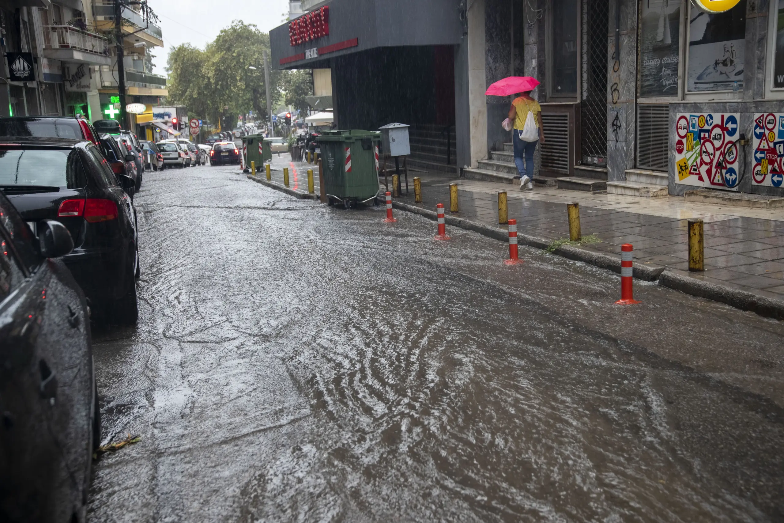 Συνεδρίασε η Επιτροπή Εκτίμησης Κινδύνου μετά το έκτακτο δελτίο καιρού της ΕΜΥ – Σε κόκκινο συναγερμό 5 περιοχές
