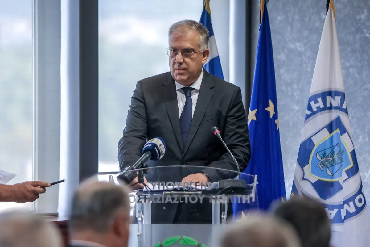 Μήνυμα Θεοδωρικάκου με προεκλογικό “άρωμα” – “Η ΝΔ και ο Μητσοτάκης αποτελούν τη μοναδική εγγύηση για τη δημοκρατία”