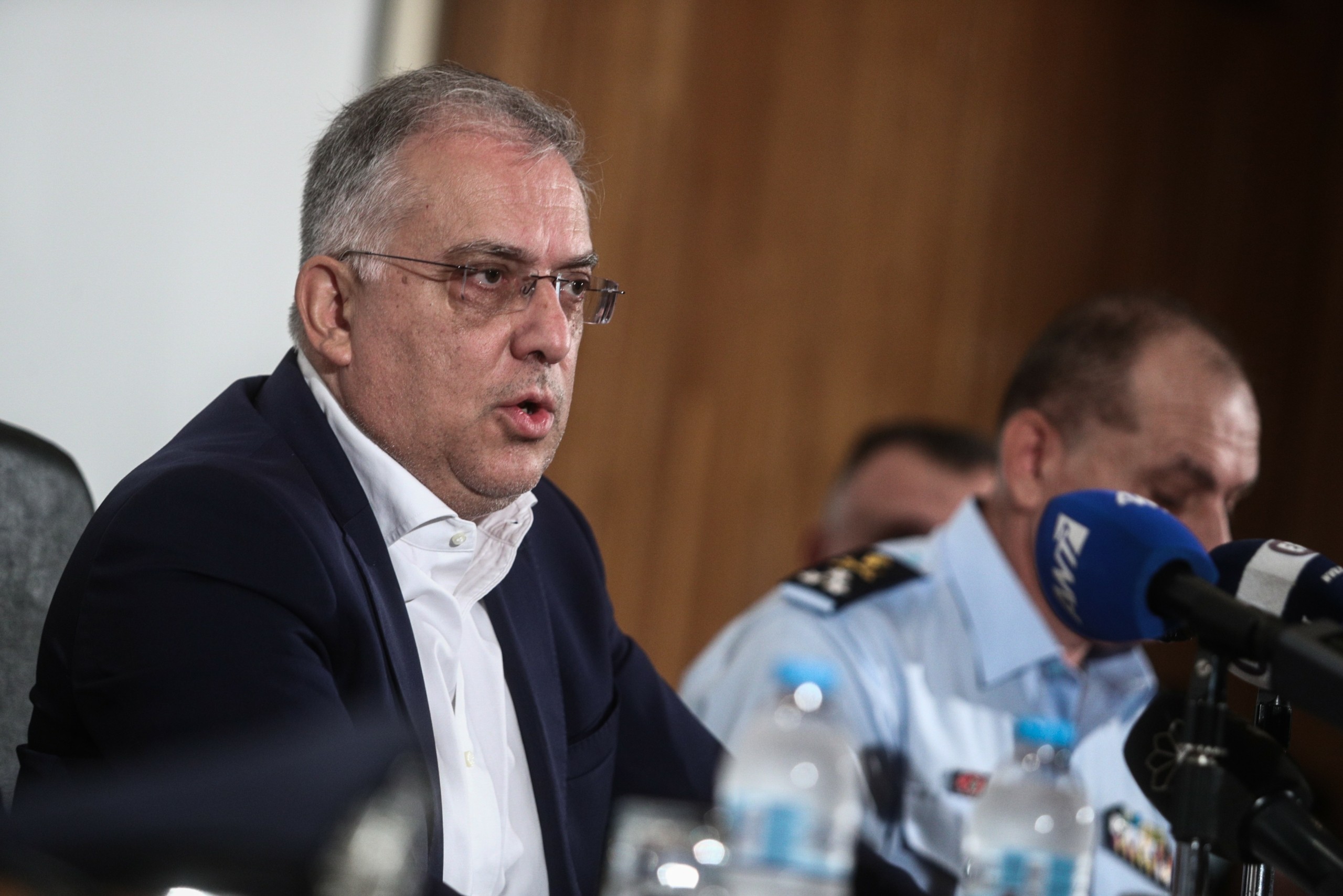 “Οι παράνομες μεταναστευτικές ροές αποτελούν απειλή για όλη την Ευρώπη” – Μήνυμα Θεoδωρικάκου σε ΕΕ (vid)