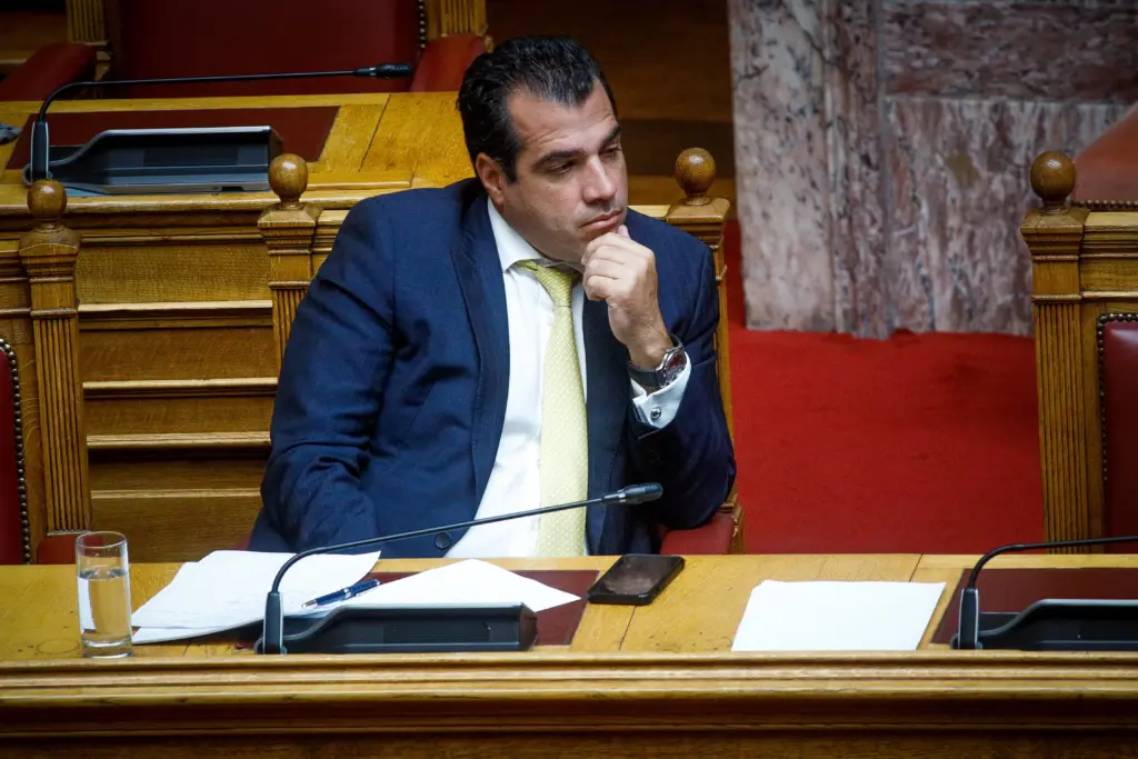 Τι εννοούσε ο Τσιόδρας με το “αποτύχαμε παταγωδώς” – Η εξήγηση Πλεύρη (vid)