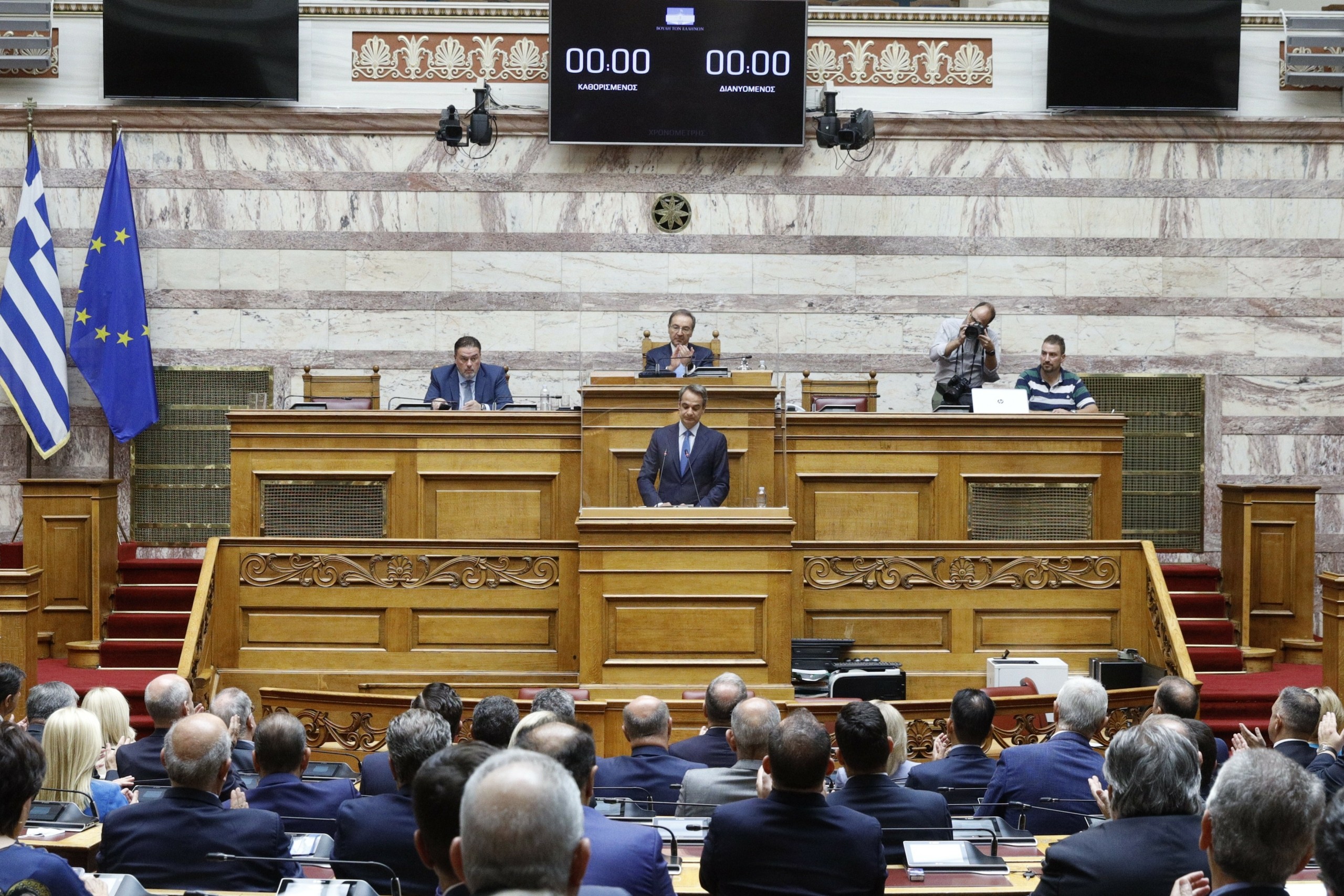 “Φρένο” Μητσοτάκη στις ορέξεις Ερντογάν – “Οι ανιστόρητες απειλές συντρίβονται στις κόκκινες γραμμές μας”