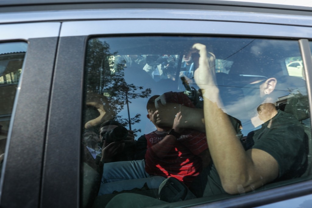 Οι 7 άντρες που θα αναγνωρίσει η 12χρονη – Ο ρόλος και ο διάλογος με γνωστό οδοντίατρο στο Blindchat