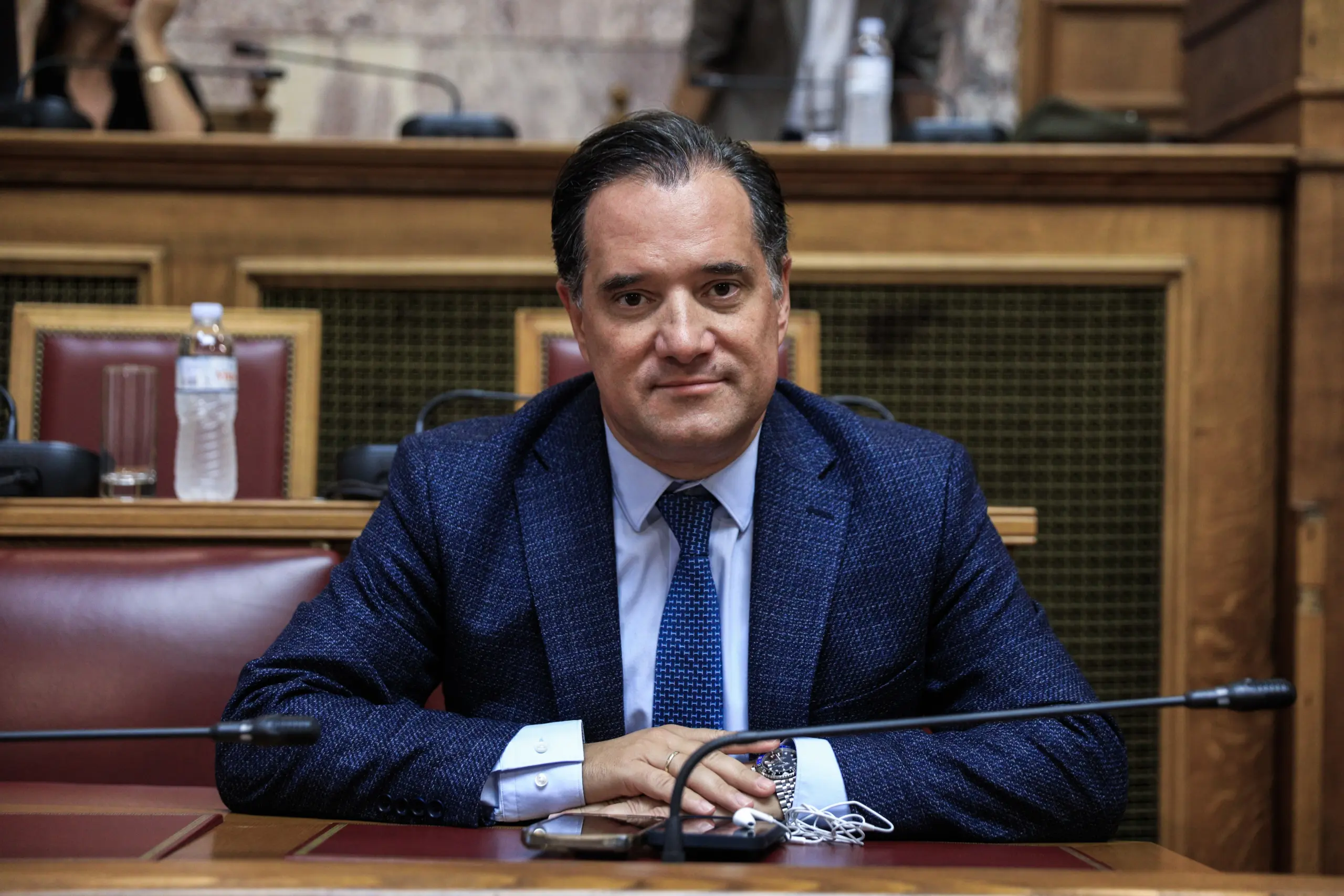 “Άθλιοι βρωμεροί και τρισάθλιοι Συριζαίοι” – Άγρια κόντρα Γεωργιάδη – Σπίρτζη στον “αέρα” για την υπόθεση βιασμού της 12χρονης (vid)
