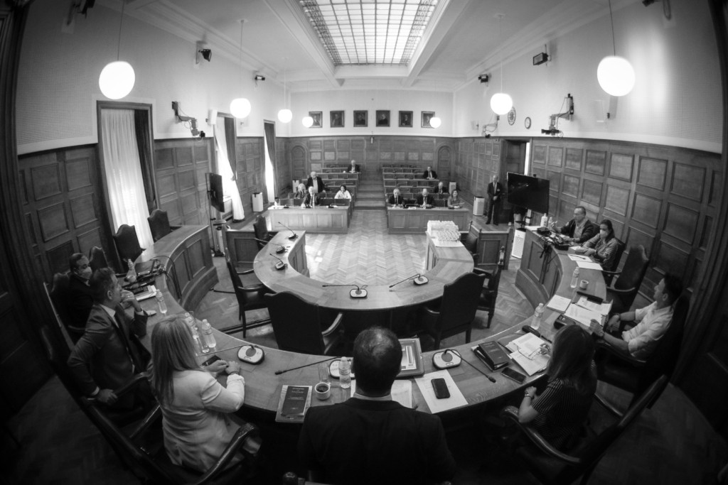 Τίτλοι τέλους για την Εξεταστική Επιτροπή των υποκλοπών – “Ο ιστορικός του μέλλοντος θα έχει να πει πολλά”