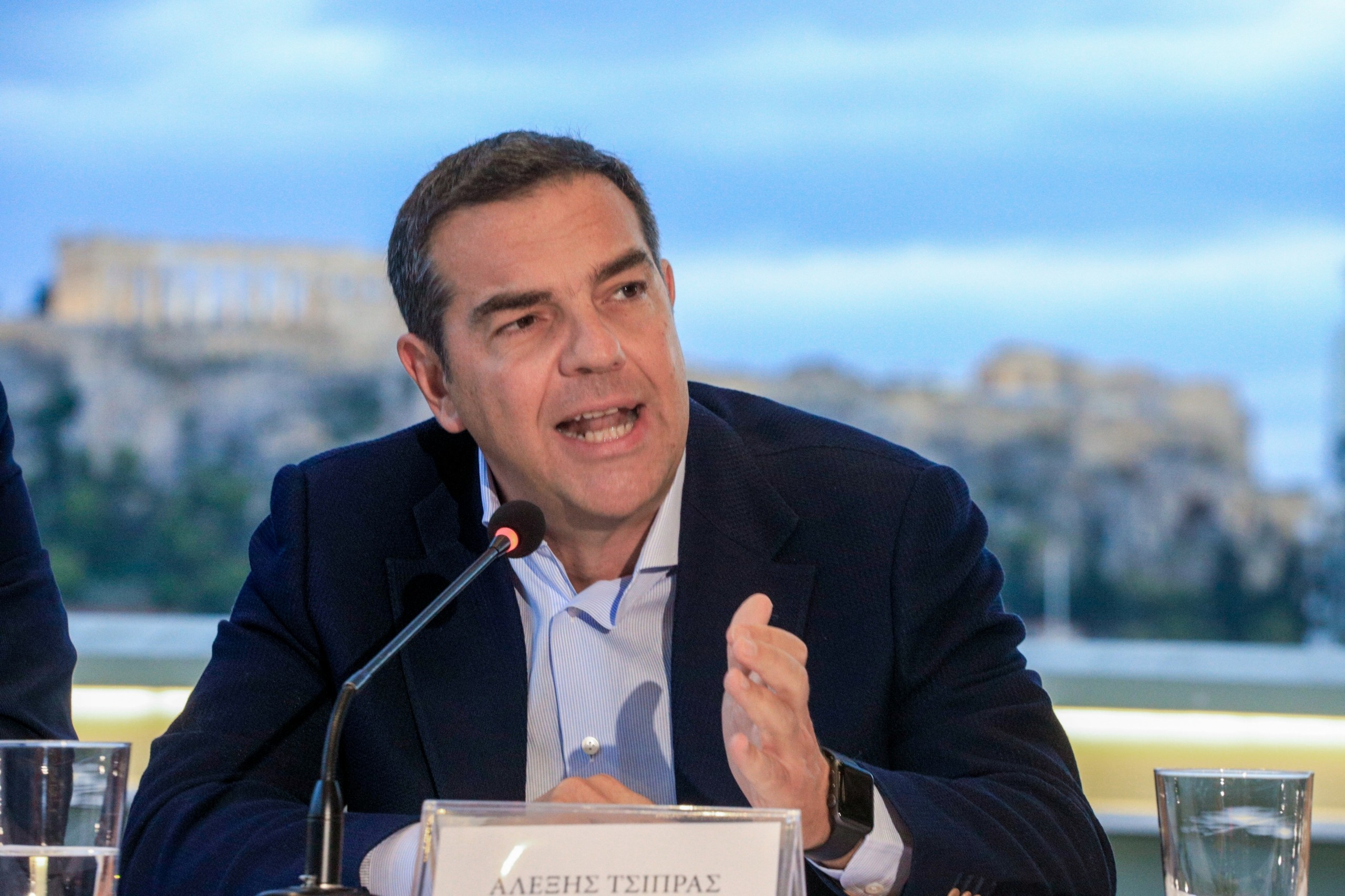 “Ο Μητσοτάκης έχει μετατρέψει τη χώρα σε λούνα παρκ της διαφθοράς και του οργανωμένου εγκλήματος” – Ξέσπασμα ΣΥΡΙΖΑ