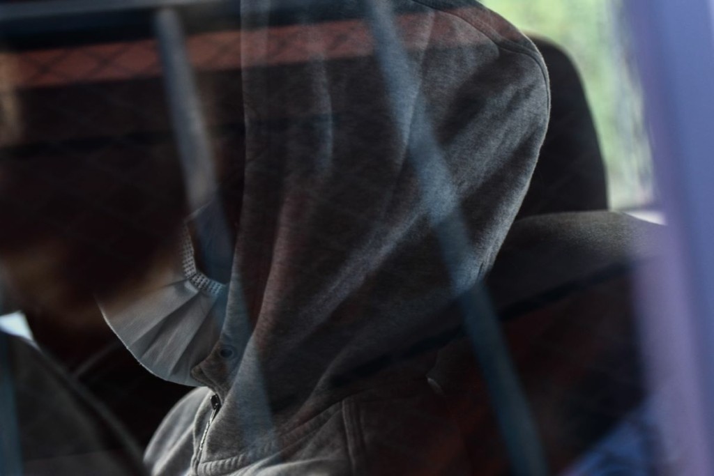 Ποιος κατέθεσε χρήματα στο λογαριασμό της μητέρας της 12χρονης; “Δεν είναι ο 53χρονος” λέει ο Λύτρας