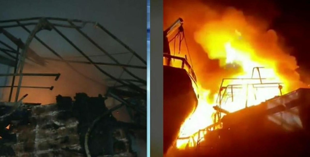 Φωτιά σε καρνάγιο στη Θεσσαλονίκη – Καταστράφηκαν ολοσχερώς ο “Κωσταντής” και ένα ακόμα σκάφος (vid)