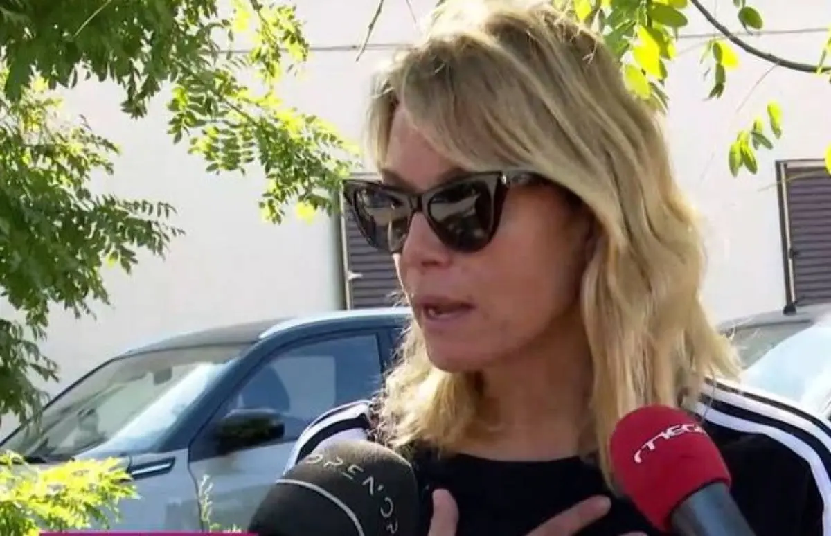 Η Βίκυ Καγιά απάντησε στα όσα αποκάλυψε η Ηλιάνα Παπαγεωργίου για το bullying στο GNTM (vid)