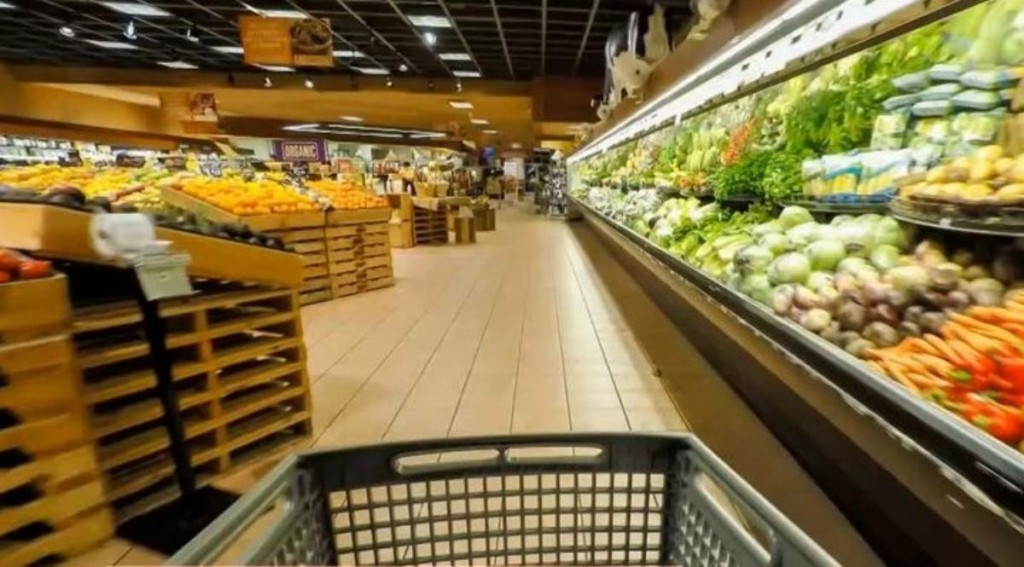 Σούπερ μάρκετ: Τίθεται σε ισχύ από την Πέμπτη το νέο «μοντέλο» προσφορών και εκπτώσεων