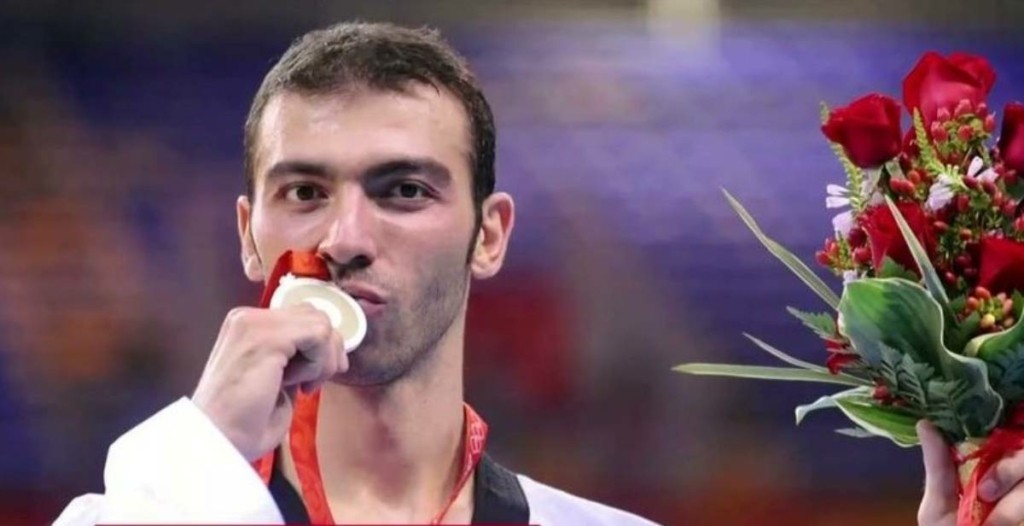 Συγκίνησε ο γιατρός του Αλέξανδρου Νικολαΐδη – “Μας έδινε εμάς κουράγιο – Το μεγάλο χρυσό το πήρε εδώ”
