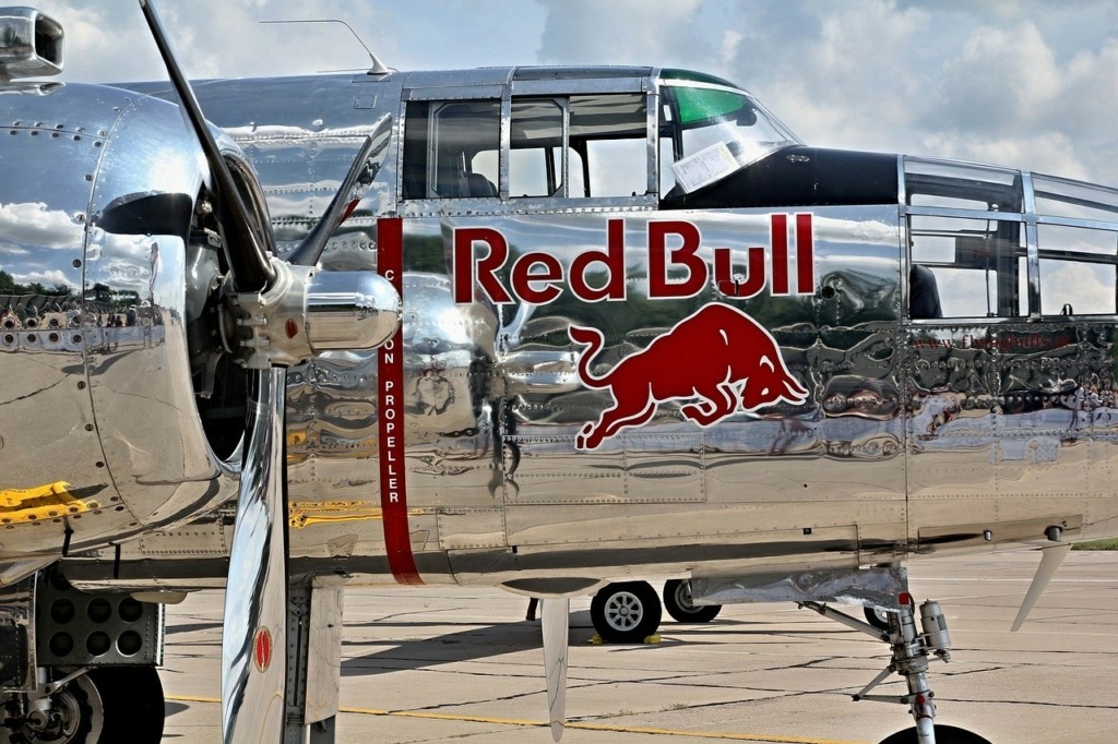 Πέθανε ο “πατέρας” της Red Bull – Έφτιαξε μια αυτοκρατορία με το σλόγκαν “σου δίνει φτερά”