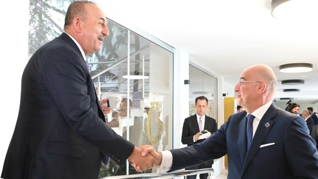 Ο Τσαβούσογλου απάντησε στο συλλυπητήριο μήνυμα του Δένδια – “Ευχαριστώ αγαπητέ Νίκο”
