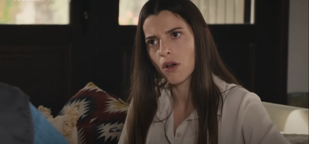 “Η Γη της Ελιάς” – Ένας άγνωστος παρακολουθεί τη Βασιλική και ο Φίλιππος την αφήνει μόνη της