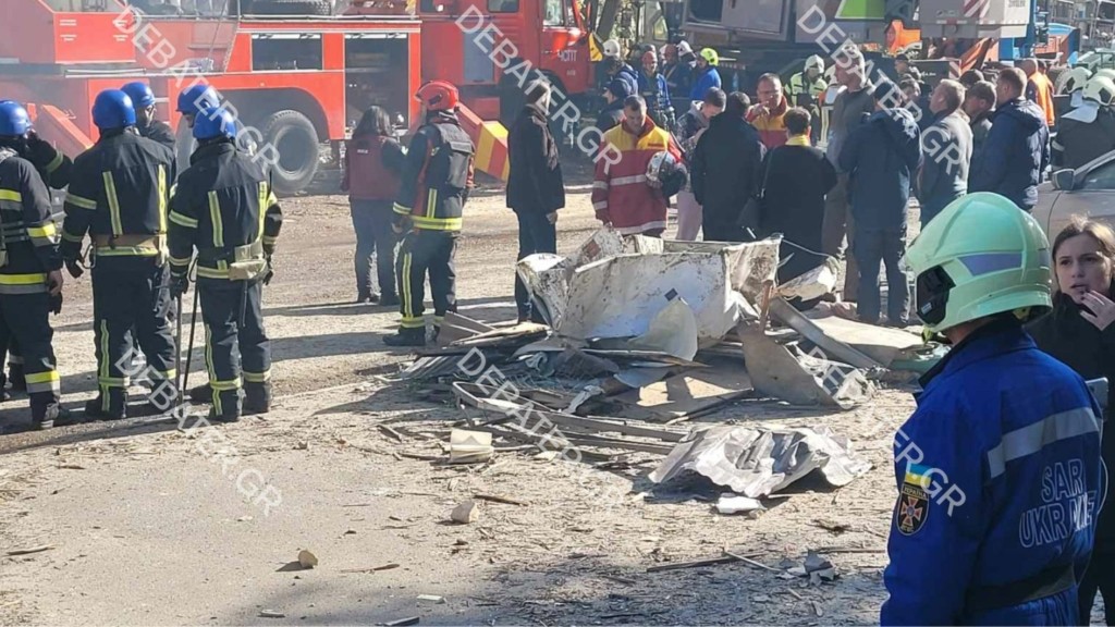 Αυξάνονται οι νεκροί από τις φονικές επιθέσεις στο Κίεβο – 28 drones-καμικάζι έπληξαν κρίσιμες υποδομές (pics&vids)
