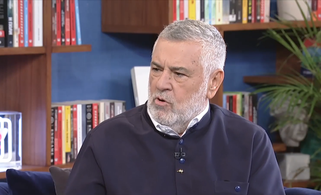 “Έκανα ό,τι ήταν δυνατό για να βοηθήσω τον Μπίλι Μπο” – Ο Μάκης Τσέλιος κάνει αποκαλύψεις για τη σχέση τους (vids)