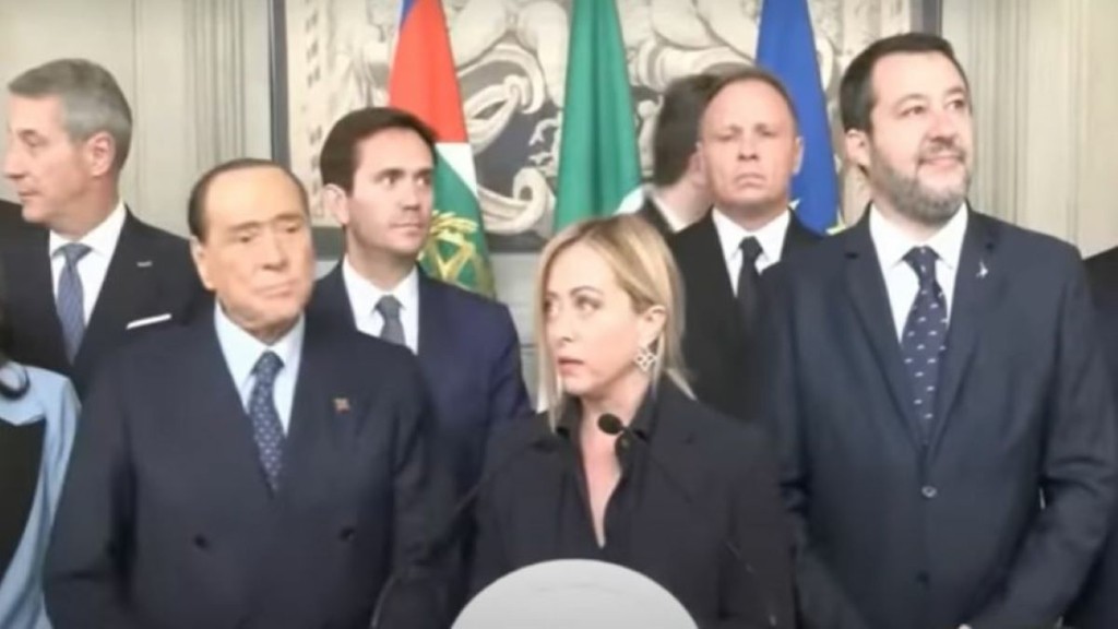 H πρώτη γυναίκα πρωθυπουργός της Ιταλίας – Η Μελόνι ανακοίνωσε τους υπουργούς της και η Ευρώπη στρέφει το βλέμμα προς τη νέα κυβέρνηση