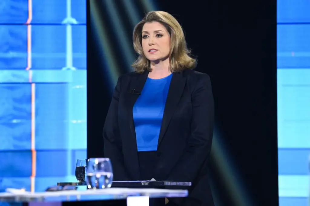 Η Πένι Μόρντοντ επίσημα η πρώτη υποψήφια στην “κούρσα” για τη διαδοχή της Τρας