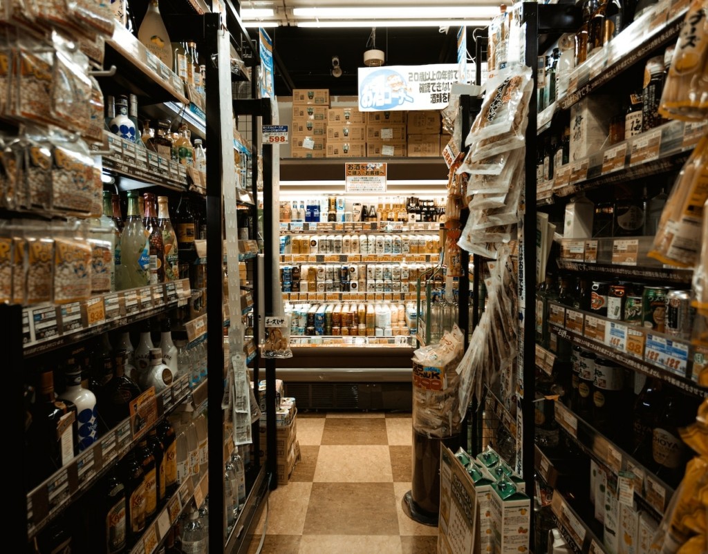 Υπεγράφη η απόφαση για το “καλάθι του νοικοκυριού” – Πότε τίθεται σε ισχύ και τι ισχύει