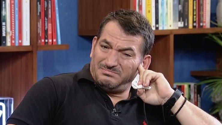 “Λύγισε” στον αέρα για τον Αλέξανδρο Νικολαΐδη ο Πύρρος Δήμας – “Δεν μπορώ να πάω ούτε στην κηδεία” (vid)