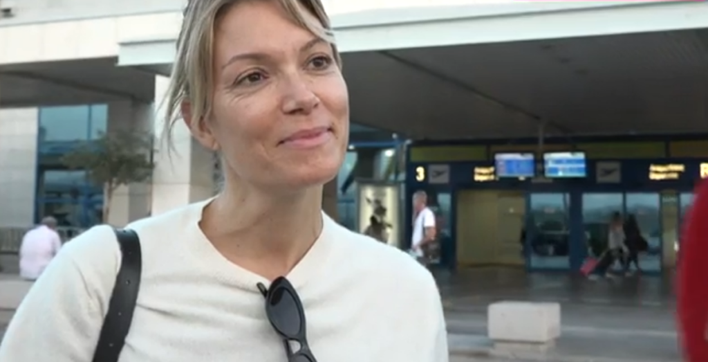 Η Βίκυ Καγιά απαντά στα πάντα για το GNTM – “Δεν αποκλείεται να επιστρέψει η Χατζηπαντελή” (vids)