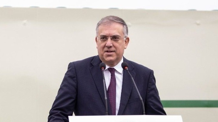 Ο Θεοδωρικάκος για τα 48 χρόνια από την ίδρυση της ΝΔ – “Εγγυάται την ασφάλεια, την ανάπτυξη, την κοινωνική συνοχή”
