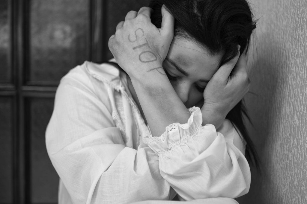 Σοκαριστικό περιστατικό στη Ρόδο – Απειλούσε να σκοτώσει 15χρονη για να του στέλνει γυμνές φωτογραφίες