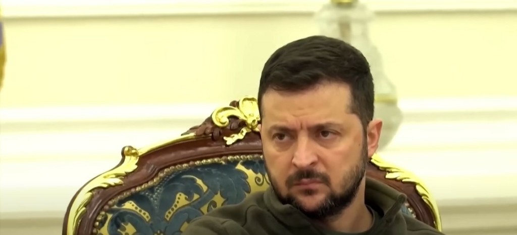 Βολοντίμιρ Ζελένσκι: Αποκλείει κάθε διαπραγμάτευση με τη Ρωσία – “Προσπαθεί να εξαπατήσει τον κόσμο”