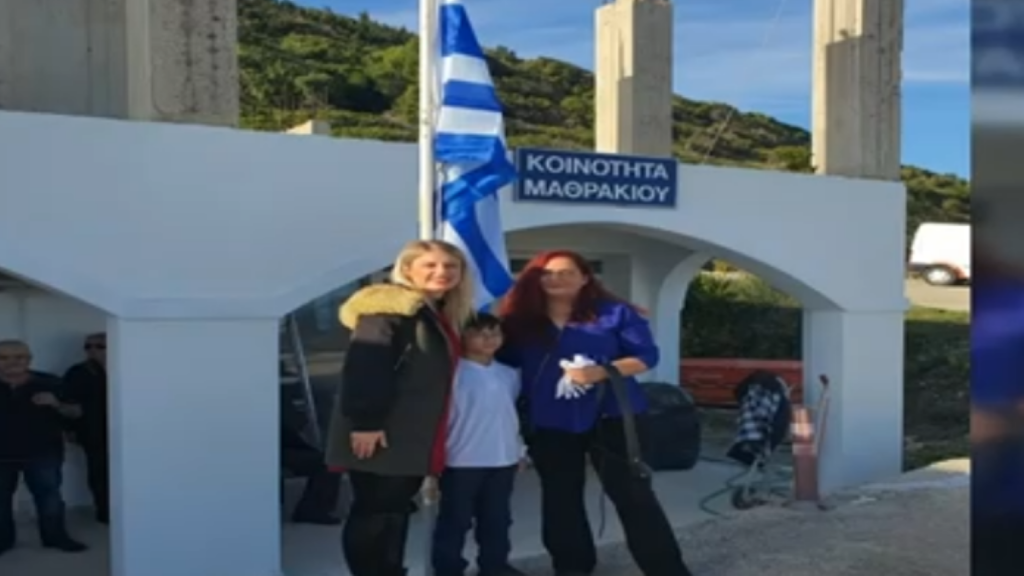 Η τελευταία παρέλαση για τον μικρό Τάσο στο Μαθράκι – Εκφοβισμό καταγγέλλει η μητέρα του (vid)