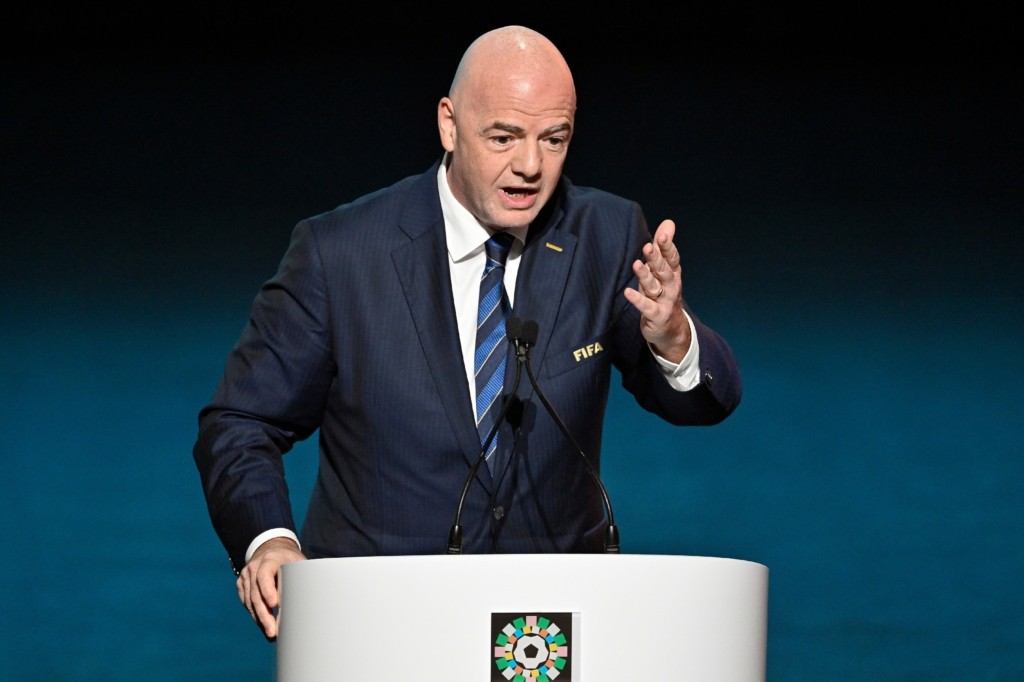 Ο πρόεδρος της FIFA κατηγόρησε τη Δύση για υποκρισία – “Σήμερα νιώθω Άραβας, gay, μετανάστης εργάτης”