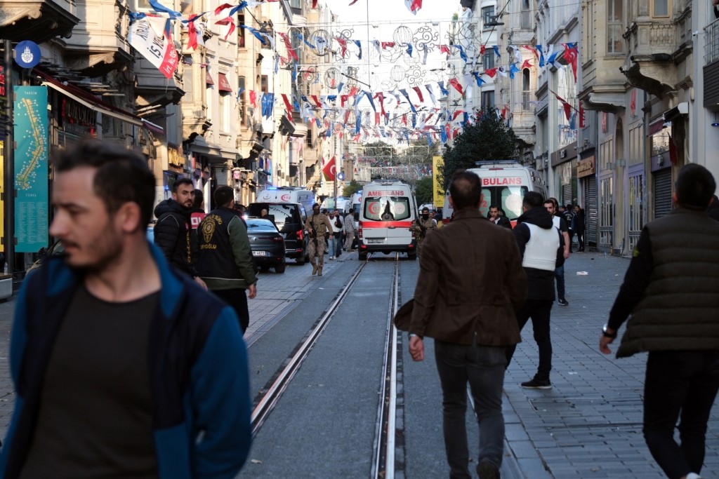 Το PKK αρνείται την ανάμειξη στην επίθεση στην Κωνσταντινούπολη – “Δεν στοχοθετούμε αμάχους” (vids&pics)