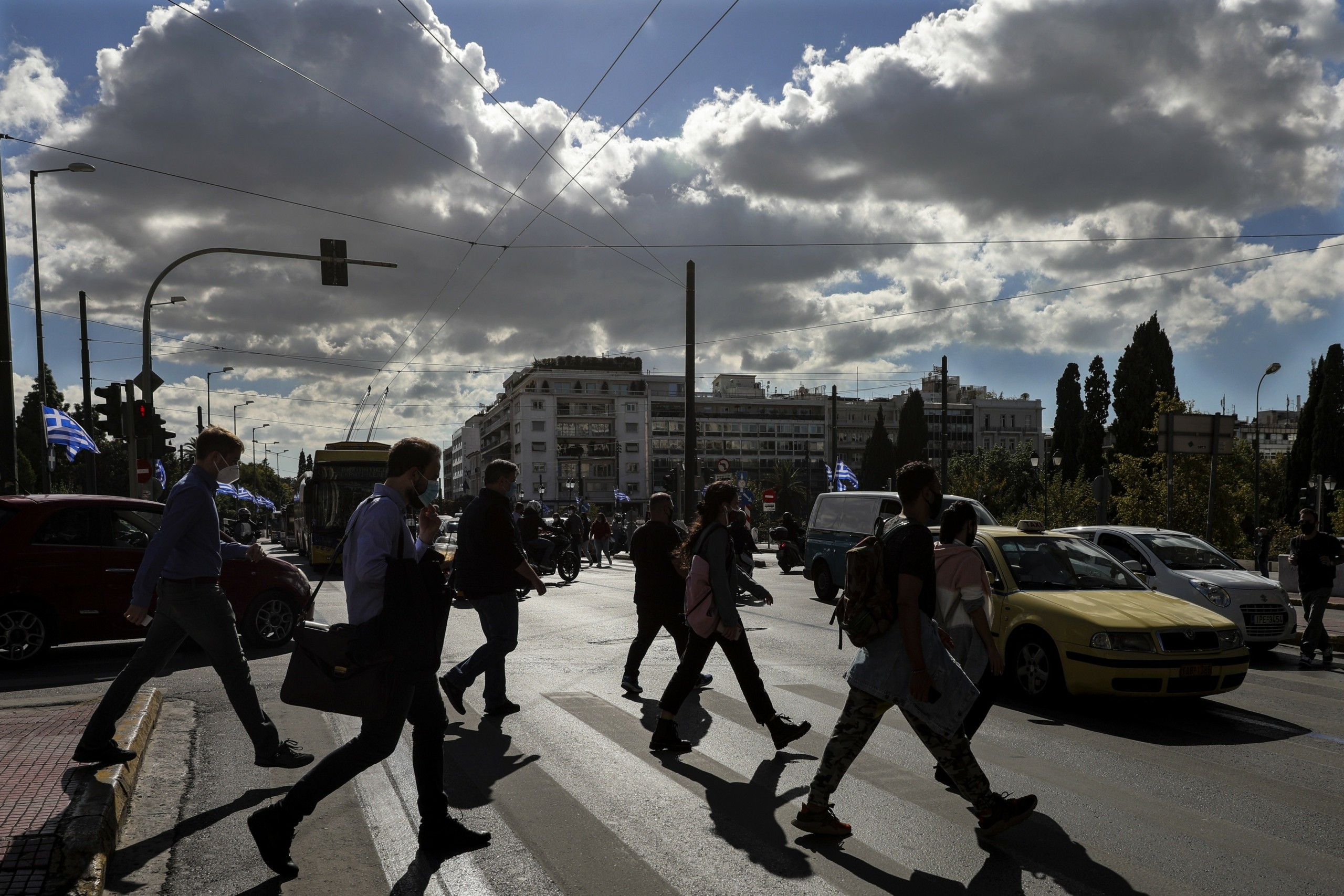 Καιρός σήμερα: Αίθριος καιρός με άνοδο της θερμοκρασίας και λίγες νεφώσεις