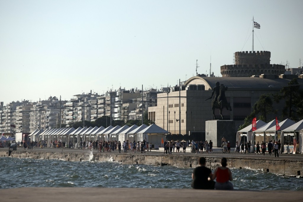 Μειώνεται το ιικό φορτίο των λυμάτων στη Θεσσαλονίκη – Τι δείχνει η έρευνα του ΑΠΘ
