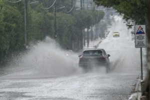 Φονικές καταιγίδες στα Βαλκάνια: Ένας νεκρός και τουλάχιστον 13 τραυματίες