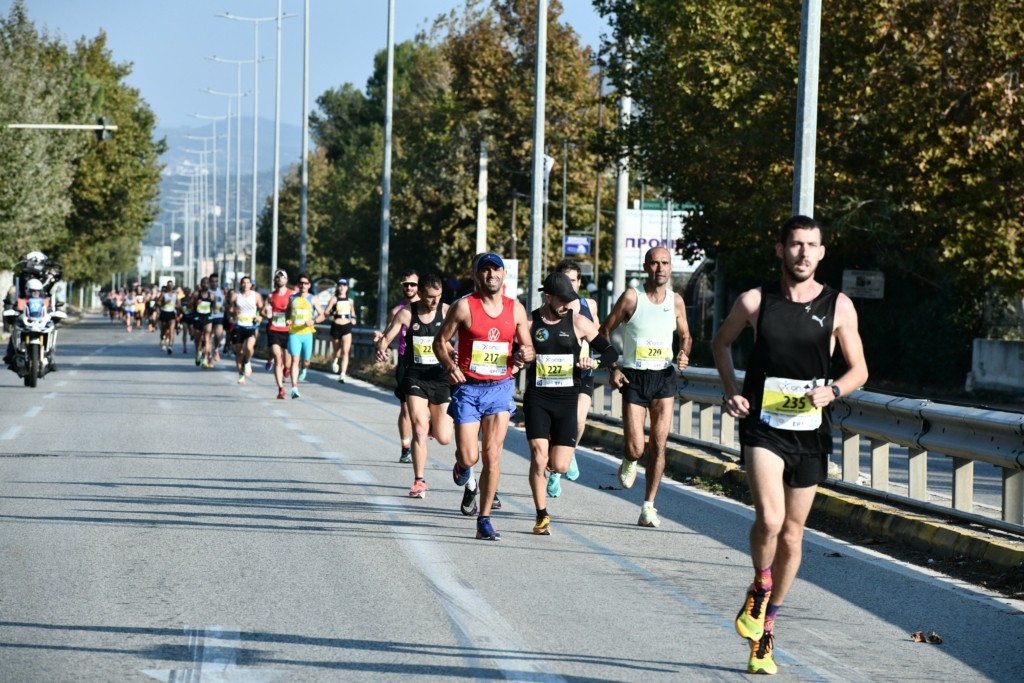 LIVE – Σε ρυθμούς Μαραθωνίου η Αθήνα – Οι κυκλοφοριακές ρυθμίσεις και οι εναλλακτικές για τους οδηγούς