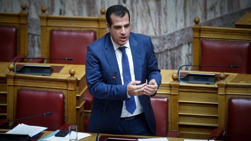 Ο Πλεύρης ζητά ΕΔΕ για ανάρτηση Πολάκη με ευαίσθητα προσωπικά δεδομένα ασθενούς