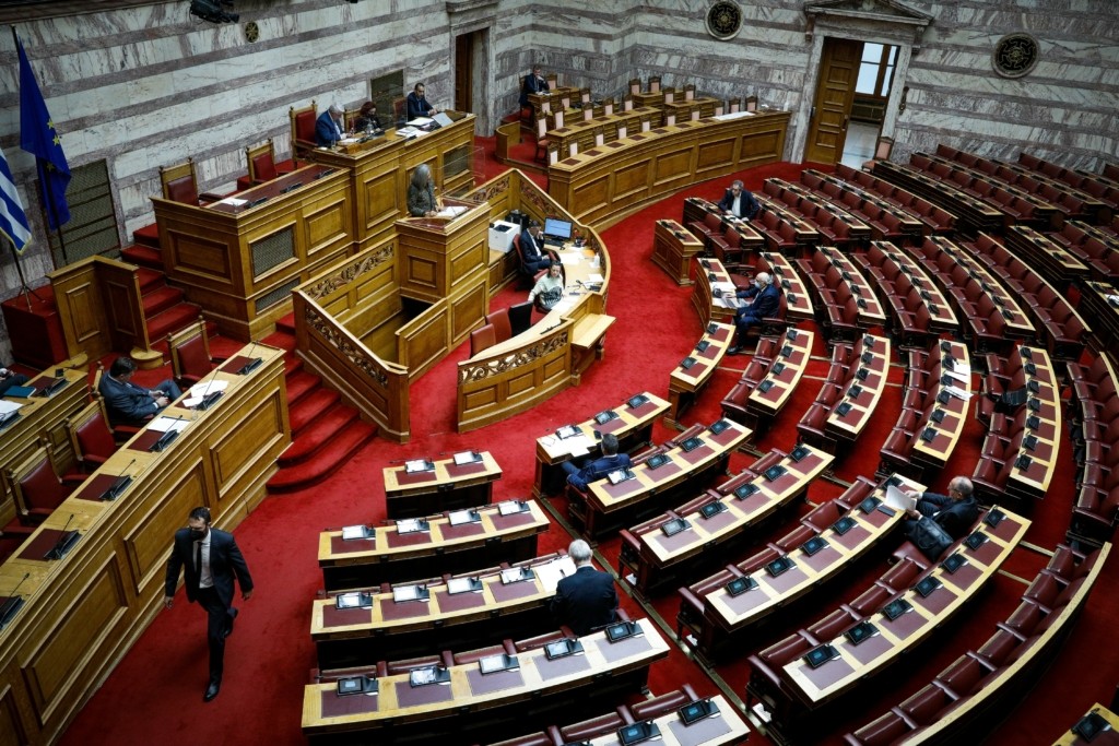 Αυτό είναι το νομοσχέδιο για τις παρακολουθήσεις – 10 έτη κάθειρξη για χρήση κακόβουλου λογισμικού – Τι αλλάζει στην ΕΥΠ