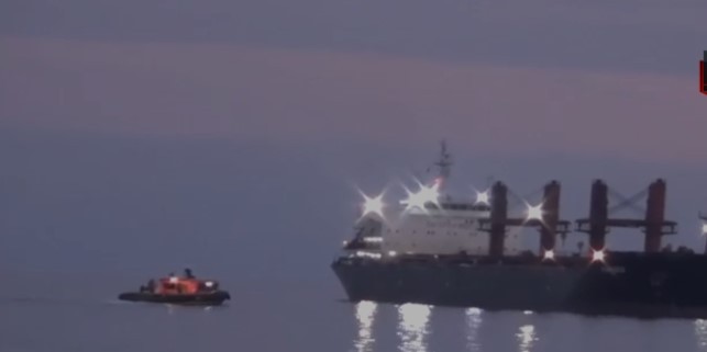 Πέπλο μυστηρίου με φορτηγό πλοίο που αποχώρησε από την Ελλάδα – Προσάραξε σε τουρκικό λιμάνι (vid)