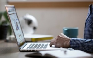 Βουλγαρία: Σοκ με 38χρονο Έλληνα που υποχρέωνε ανήλικη να κακοποιεί την αδελφή της