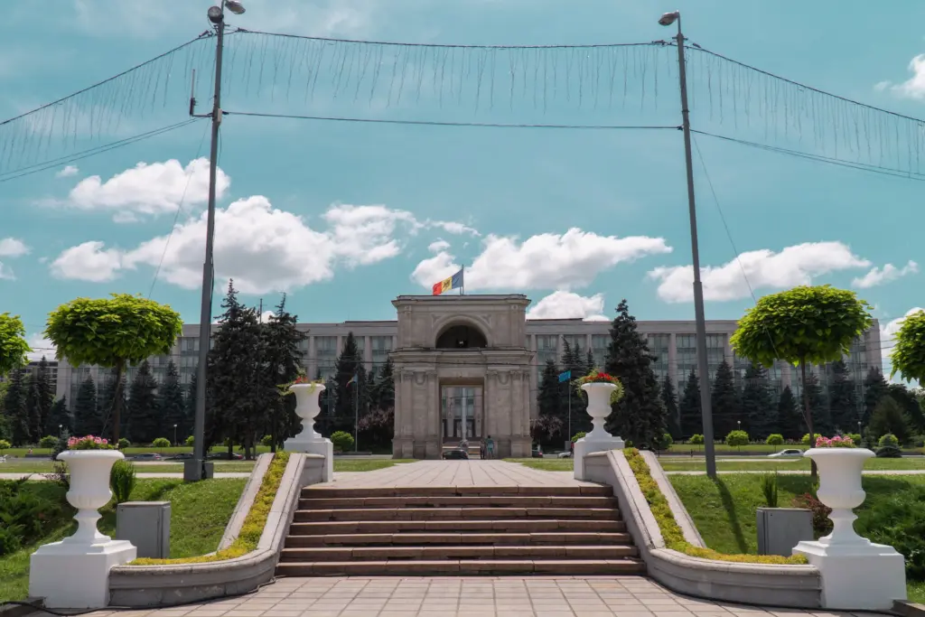 Άρχισαν οι διακοπές ρεύματος στη Μολδαβία μετά τις πυραυλικές επιθέσεις της Ρωσίας στην Ουκρανία