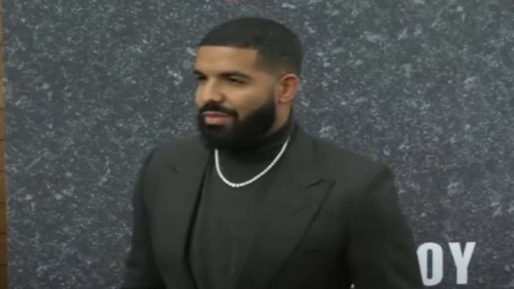 Ο όμιλος Condé Nast μηνύει τους ράπερ Drake και 21 Savage για ψεύτικα εξώφυλλα της Vogue (pics)